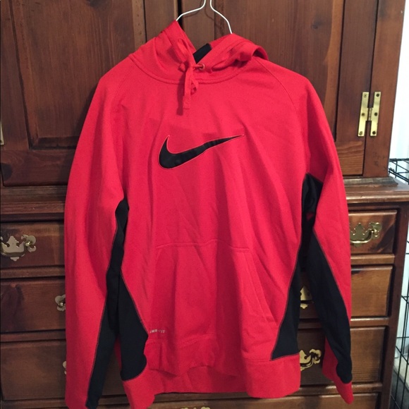 Nike Other - Nike men’s hooded sweatshirt